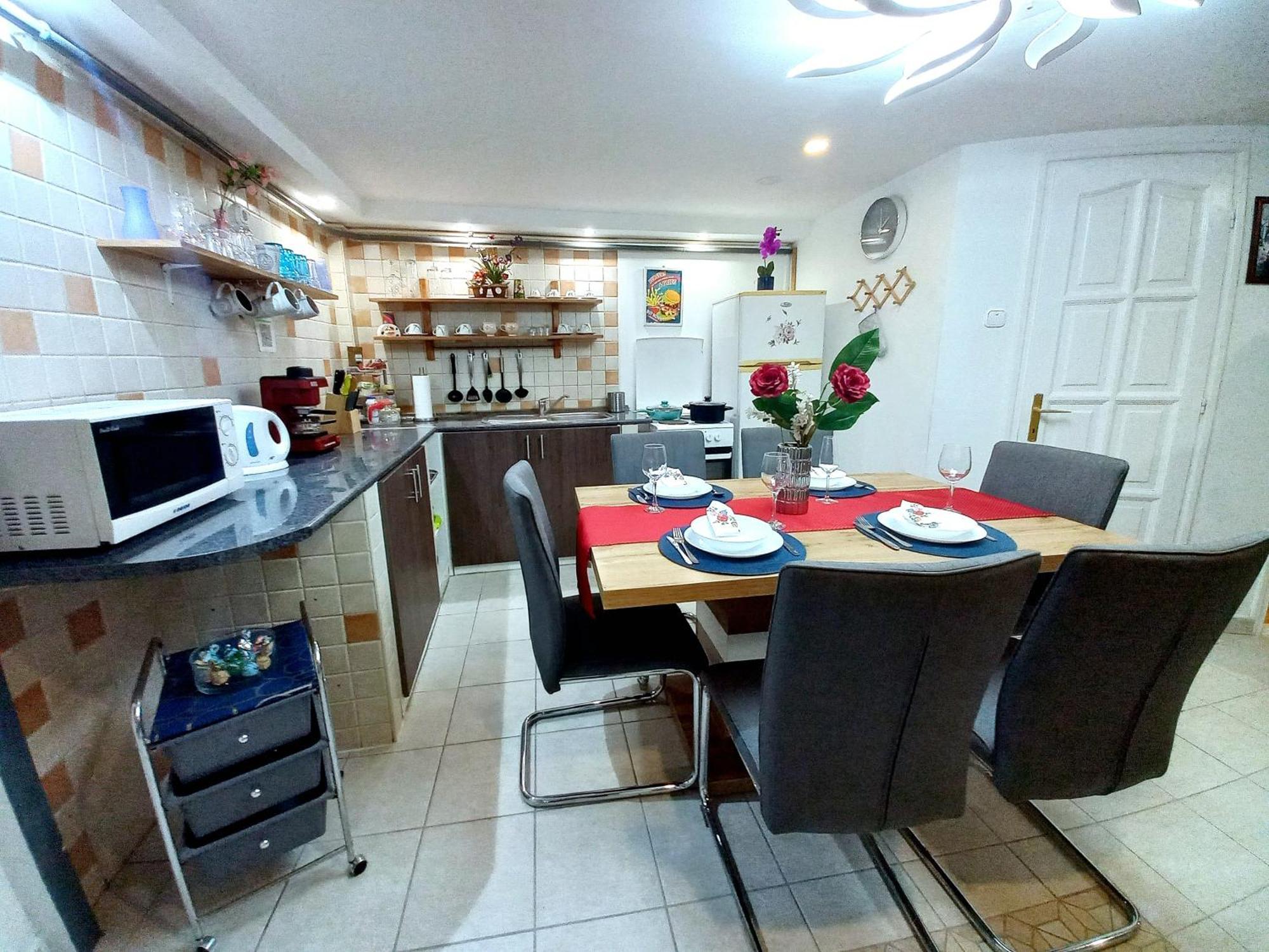 Downtown Acacia Str Apartment Βουδαπέστη Εξωτερικό φωτογραφία